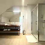 Stubai - Self Check-in 20h - Parking & Lift Apartment