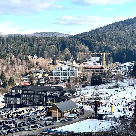 Stubai - Self Check-in 20h - Parking & Lift