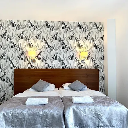 Stubai - Self Check-in 20h - Parking & Lift Apartamento *