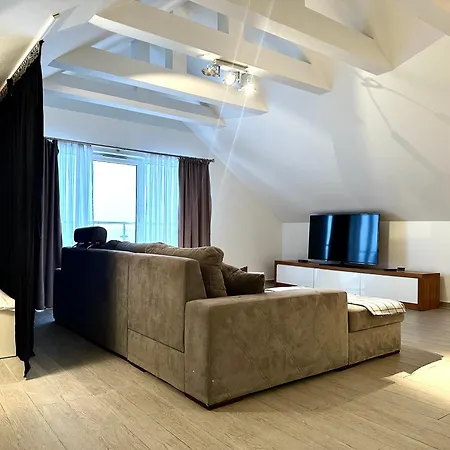 Stubai - Self Check-in 20h - Parking & Lift * Sienna (Klodzko)