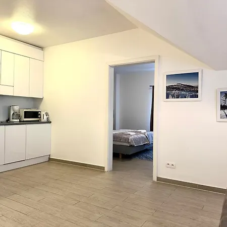 Stubai - Self Check-in 20h - Parking & Lift *